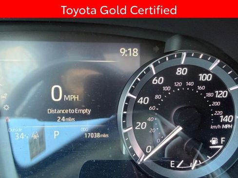 Certified 2023 Toyota Highlander XLE image 20
