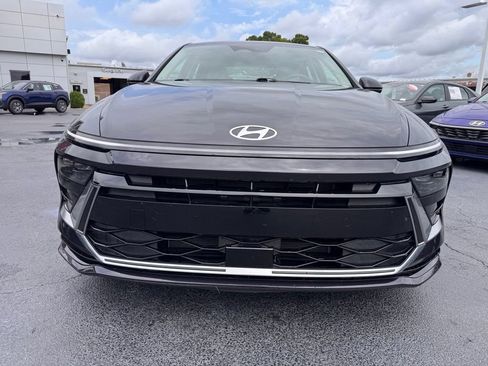 Used 2025 Hyundai Sonata SEL FWD image 8