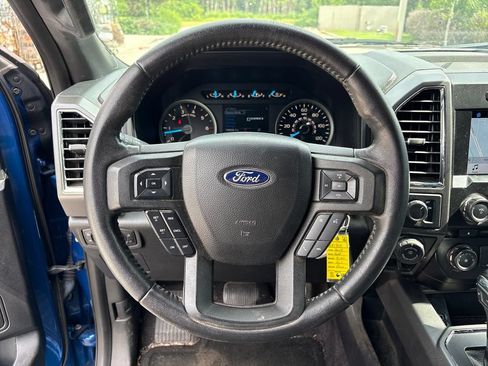 Used 2017 Ford F150 XLT w/ Equipment Group 302A Luxury RWD image 16