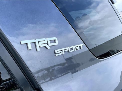 Used 2022 Toyota 4Runner TRD Sport w/ Technology Package RWD image 10