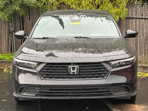 Used 2023 Honda Accord Sport image 6