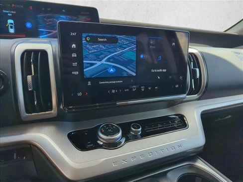 New 2026 Ford Expedition Max Active RWD image 13