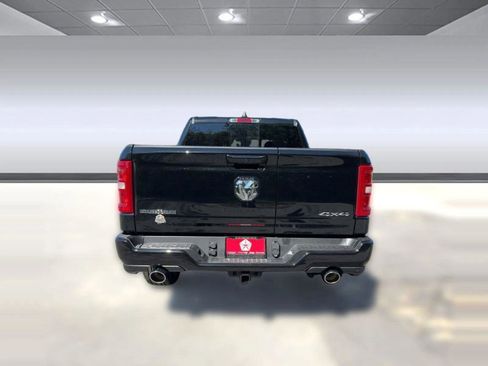 New 2026 RAM 1500 Big Horn AWD/4WD image 10