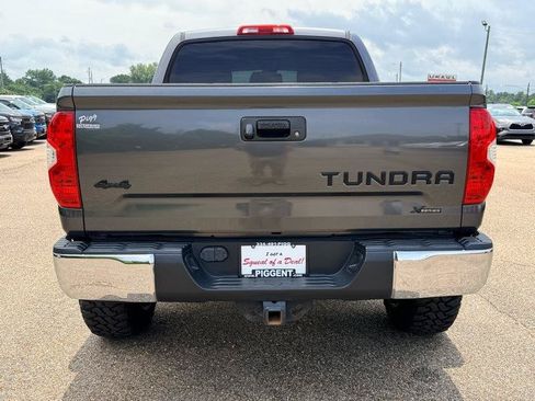 Used 2019 Toyota Tundra SR5 AWD/4WD image 13