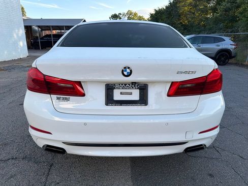 Used 2018 BMW 540i RWD image 3