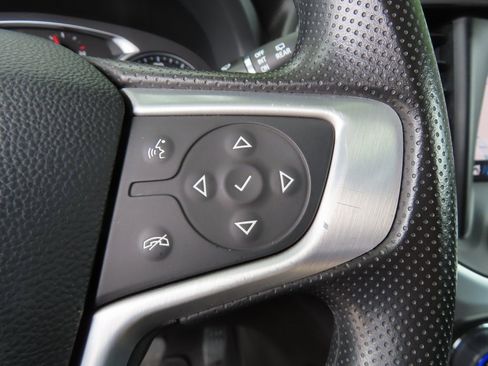 Used 2023 GMC Acadia SLE w/ Driver Convenience Package image 25