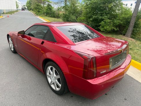 Used 2004 Cadillac XLR RWD image 18