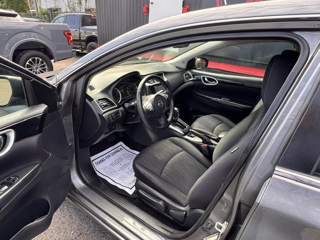 Used 2019 Nissan Sentra SV FWD image 11