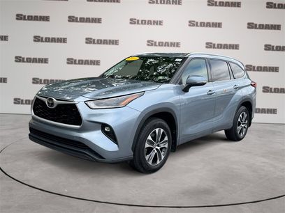 Used 2021 Toyota Highlander XLE