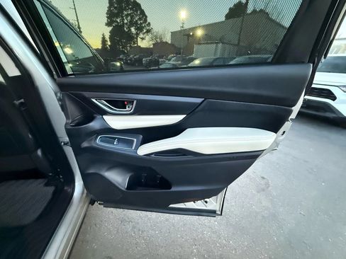 Used 2019 Subaru Ascent Limited image 36