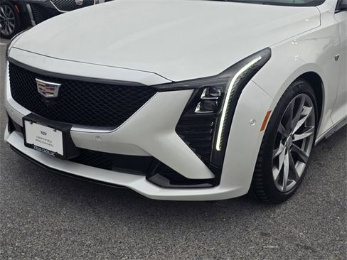 Used 2025 Cadillac CT5 Sport image 10