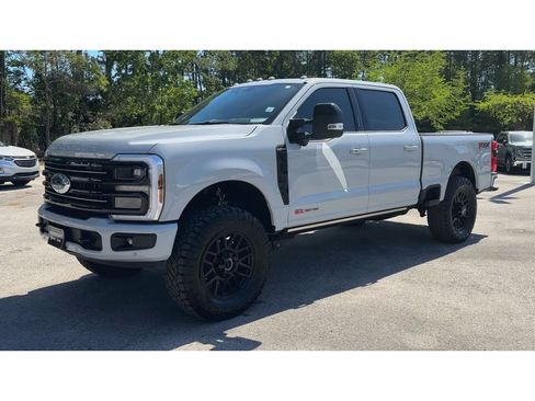 Used 2026 Ford F350 Platinum AWD/4WD image 4