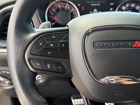 Used 2022 Dodge Challenger R/T Scat Pack RWD image 16