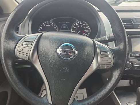Used 2015 Nissan Altima 2.5 S w/ Power Driver Seat Package image 14