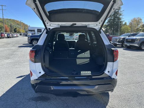 New 2026 GMC Terrain AT4 image 28