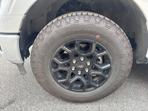 New 2025 Ford F150 XLT w/ Equipment Group 302A MID image 10