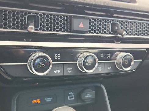 Used 2023 Honda Civic Sport image 15