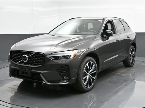 New 2025 Volvo XC60 B5 Plus w/ Protection Package Premier image 6