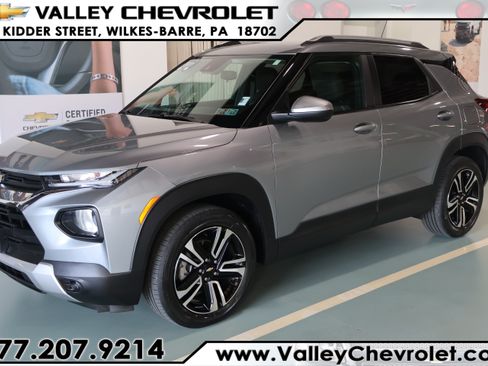Certified 2023 Chevrolet TrailBlazer LT FWD image 1