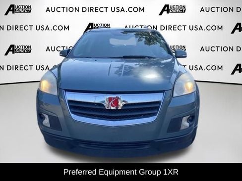 Used 2009 Saturn Outlook XR w/ Convenience Package FWD image 2