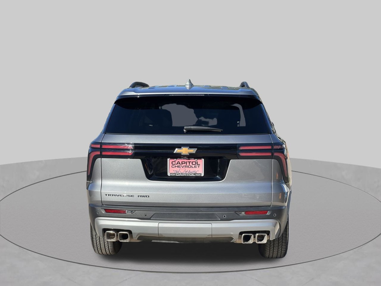 Used 2026 Chevrolet Traverse LT AWD/4WD image 4