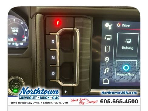 Used 2022 GMC Yukon XL Denali image 24