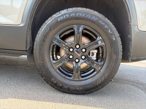 Used 2022 GMC Acadia AT4 w/ Trailering Package AWD/4WD image 34