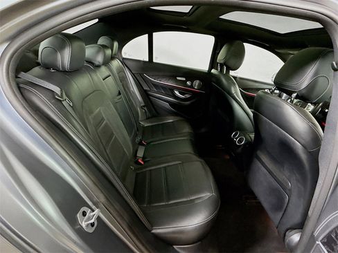 Used 2019 Mercedes-Benz E 53 AMG 4MATIC Sedan image 30