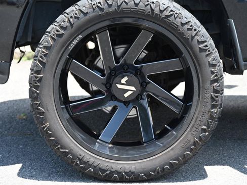 Used 2012 RAM 2500 ST w/ Chrome Appearance Group AWD/4WD image 42