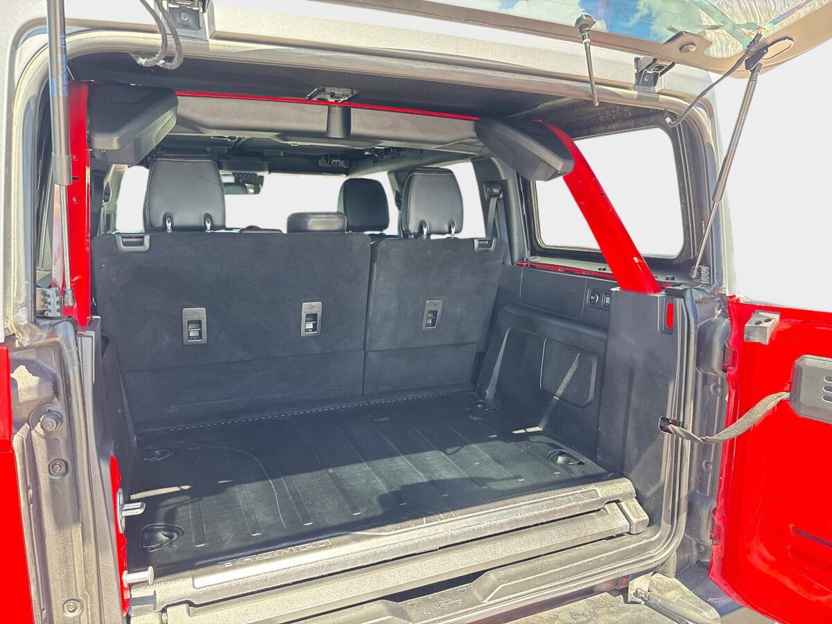 Used 2023 Ford Bronco Wildtrak AWD/4WD image 9