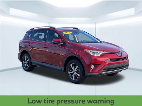 Used 2018 Toyota RAV4 XLE image 9