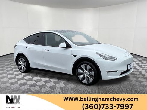 Used 2021 Tesla Model Y Long Range image 1
