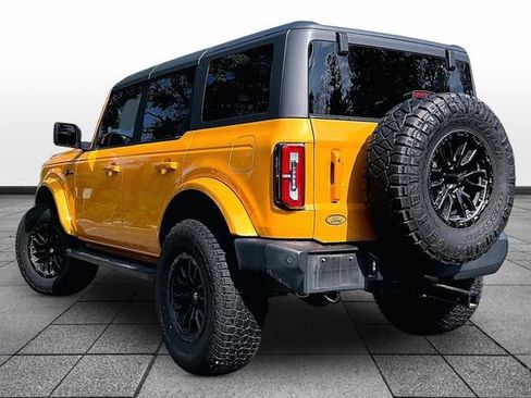 Used 2022 Ford Bronco Outer Banks AWD/4WD image 4