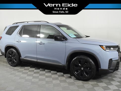 New 2026 Honda Pilot Black Edition image 1