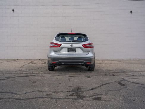 Used 2020 Nissan Rogue Sport SV w/ All-Weather Package AWD/4WD image 6
