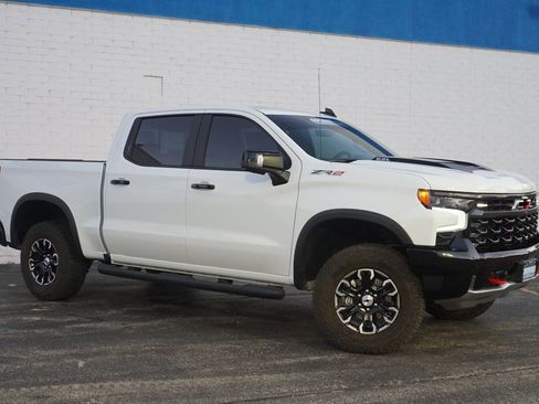 Certified 2025 Chevrolet Silverado 1500 ZR2 w/ Technology Package image 3