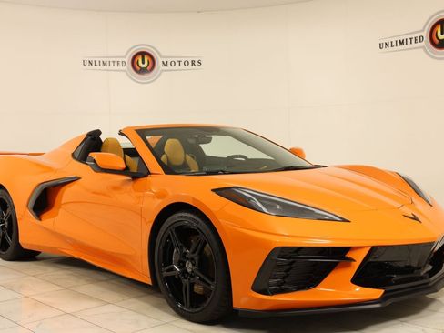 Used 2022 Chevrolet Corvette Stingray Premium Conv w/ Z51 Performance Package RWD image 44