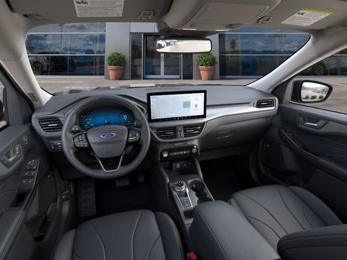 New 2025 Ford Escape SE w/ PHEV Premium Package FWD image 9