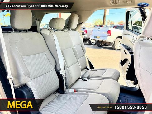 Used 2022 Ford Explorer Base image 18