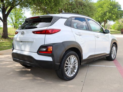 Used 2020 Hyundai Kona SEL image 5