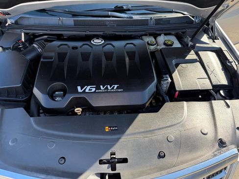 Used 2015 Cadillac XTS Luxury image 29