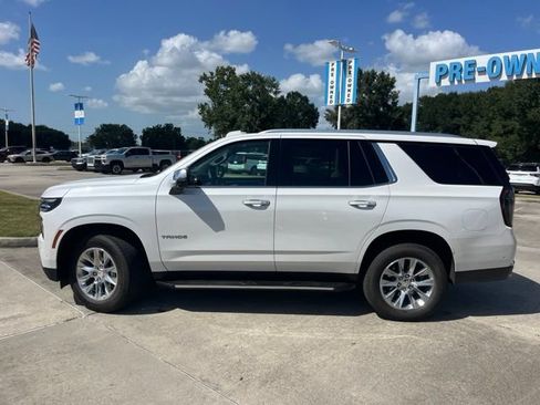 Used 2025 Chevrolet Tahoe Premier RWD image 3