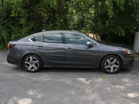 Used 2021 Subaru Legacy Touring XT AWD/4WD image 4