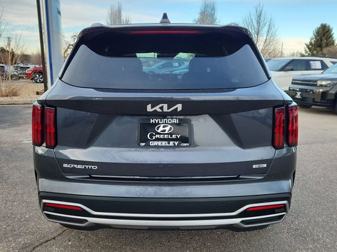 Used 2023 Kia Sorento SX Prestige image 4