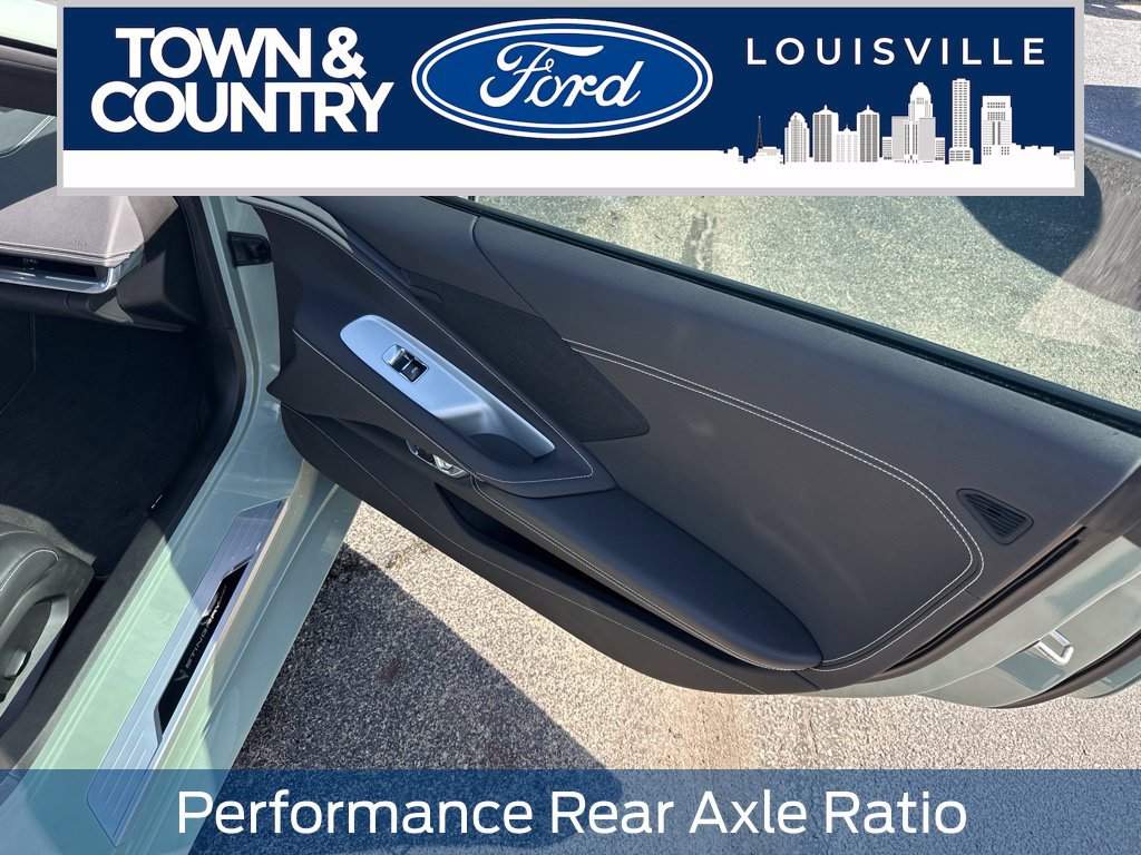 Used 2024 Chevrolet Corvette Stingray Coupe w/ Z51 Performance Package RWD image 18