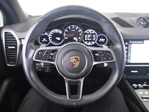 Certified 2023 Porsche Cayenne AWD/4WD image 35