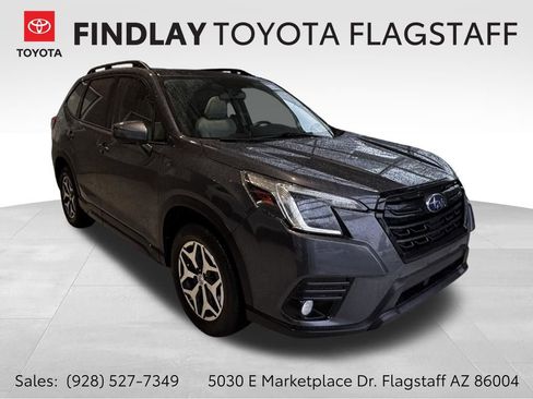 Used 2022 Subaru Forester Premium image 1