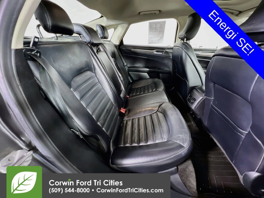 Used 2018 Ford Fusion Energi SE FWD image 15