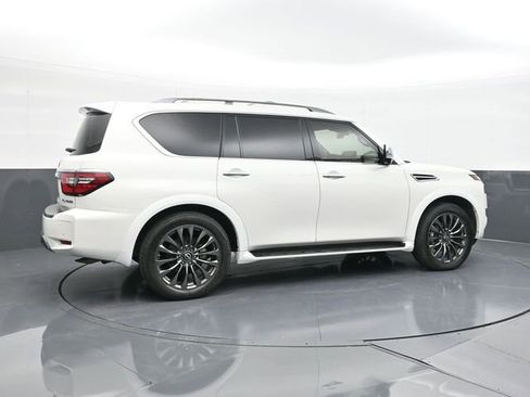 Used 2023 Nissan Armada Platinum w/ Captain's Chairs Package image 16