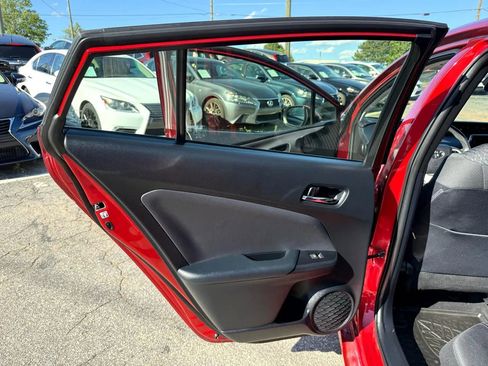 Used 2017 Toyota Prius Two FWD image 22